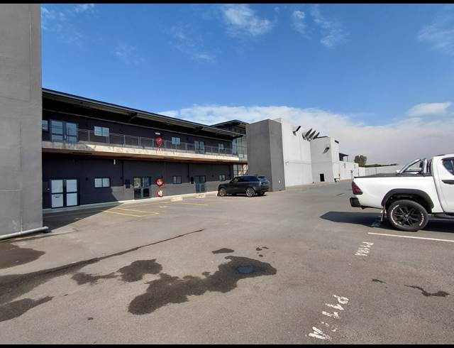 274M² OFFICE TO LET IN BALLITO CENTRAL