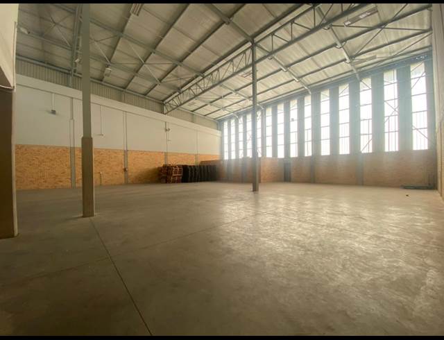 677M² WAREHOUSE TO LET IN LINBRO PARK