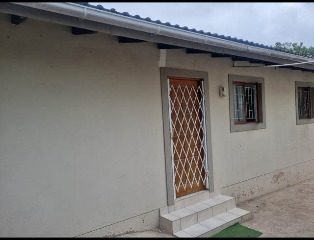 1 BEDROOM APARTMENT TO LET IN UMGENI PARK