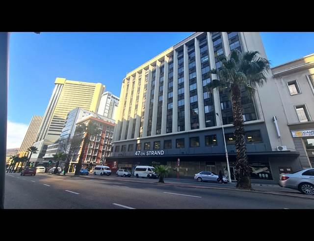 695M² BUILDING TO LET IN CAPE TOWN CITY CENTRE
