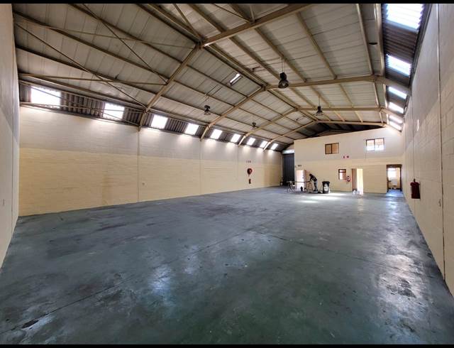 360M² WAREHOUSE TO LET IN KILLARNEY GARDENS