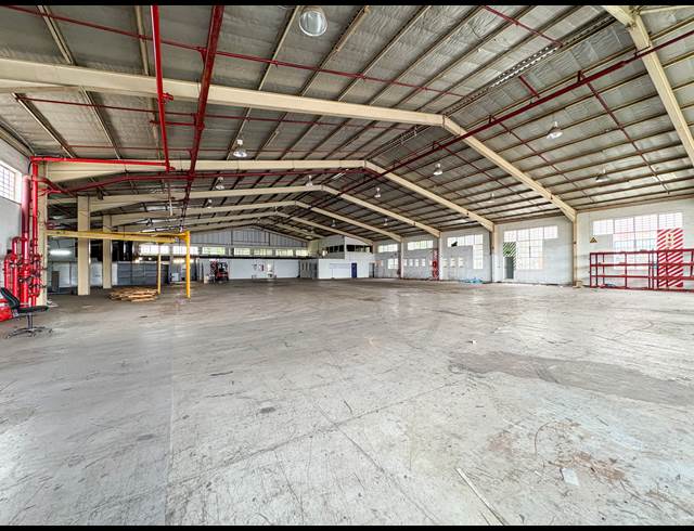 1,630M² WAREHOUSE TO LET IN WESTMEAD