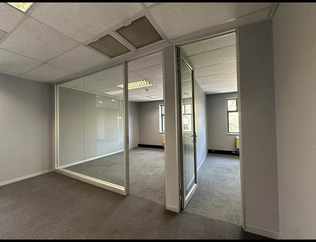 473M² OFFICE TO LET IN SANDTON CENTRAL