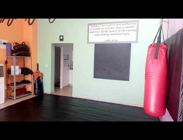 40M² TRAINING FACILITY TO LET IN DURBANVILLE CENTRAL
