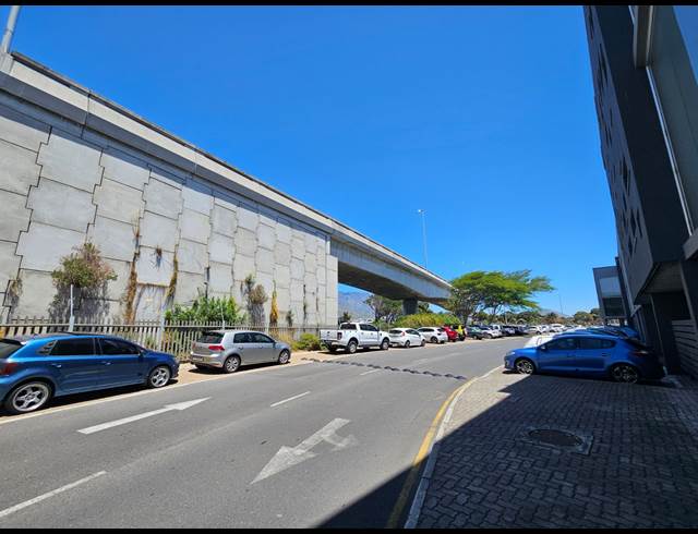 2,000M² OFFICE TO LET IN NORTHGATE BUSINESS PARK