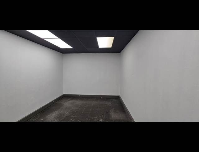915M² RETAIL TO LET IN HONEYDEW