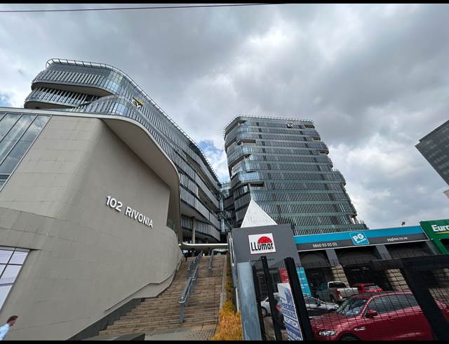 899M² OFFICE TO LET IN SANDTON CENTRAL