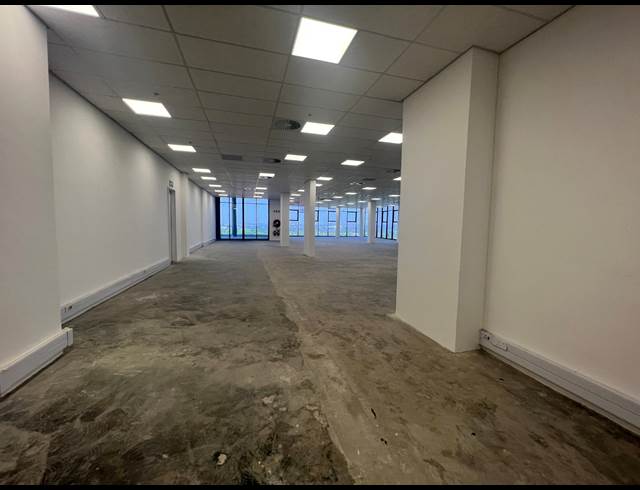 541M² OFFICE TO LET IN ILLOVO