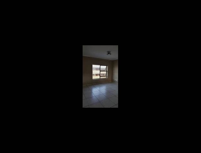 2 BEDROOM PROPERTY TO RENT IN ARBORETUM