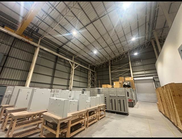 1,925M² FACTORY TO LET IN BLACKHEATH INDUSTRIAL