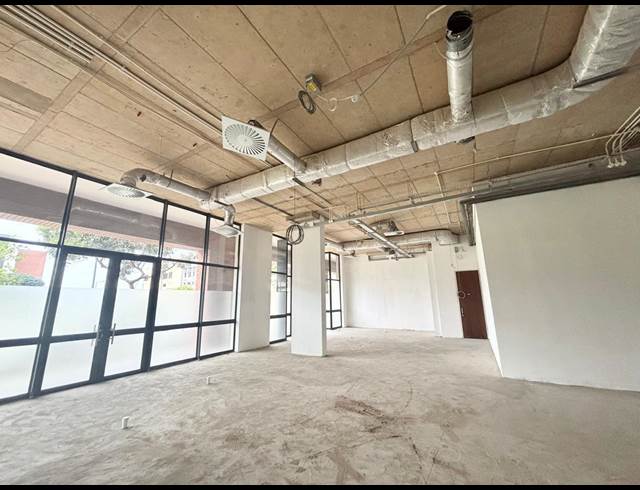 136M² OFFICE TO LET IN UMHLANGA RIDGE