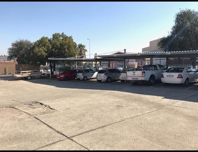 466M² WAREHOUSE RENTED IN STRIJDOMPARK