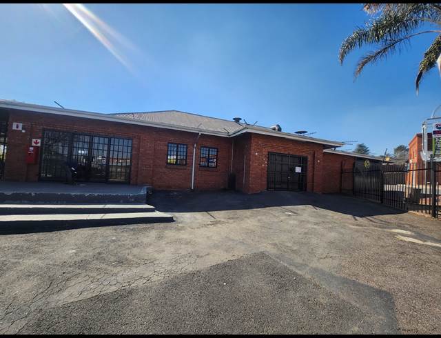 409M² WAREHOUSE TO LET IN ALLANDALE