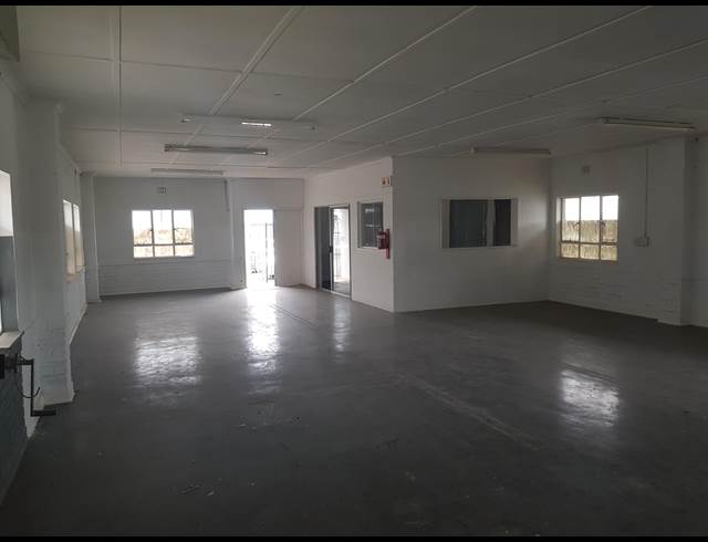290M² FACTORY TO LET IN BLACKHEATH INDUSTRIAL