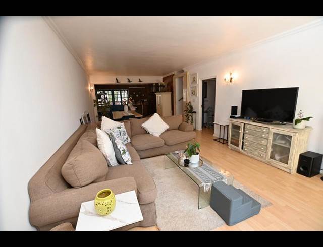 3 BEDROOM PROPERTY TO RENT IN RIVONIA