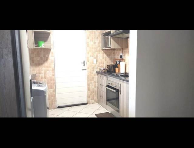 3 BEDROOM PROPERTY TO RENT IN THE ORCHARDS