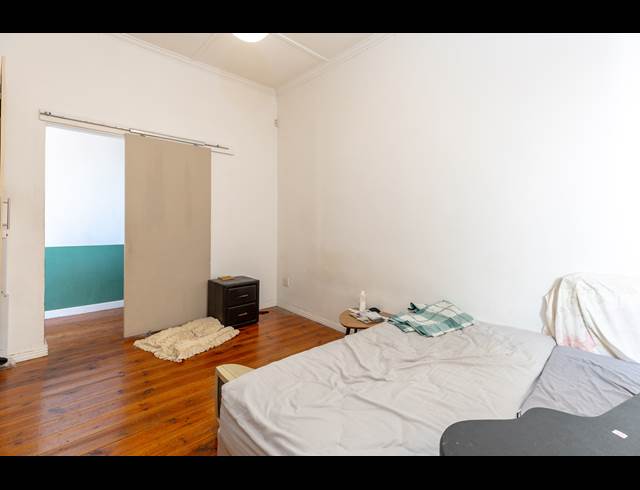 2 BEDROOM HOUSE TO LET IN WALMER ESTATE