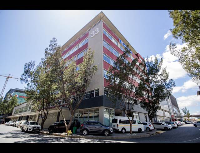 904M² OFFICE TO LET IN FORESHORE