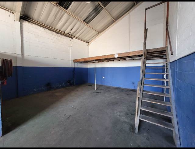 92M² WAREHOUSE RENTED IN KILLARNEY GARDENS