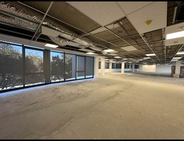 408.60M² OFFICE TO LET IN DORINGKLOOF