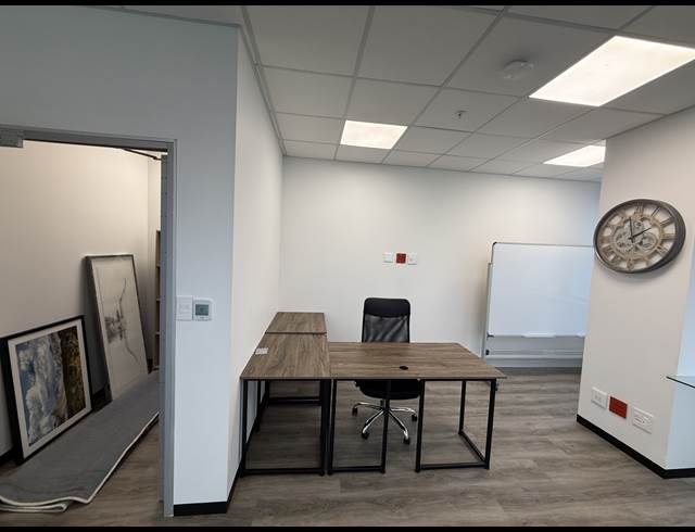 36M² OFFICE TO LET IN CAPE TOWN CITY CENTRE