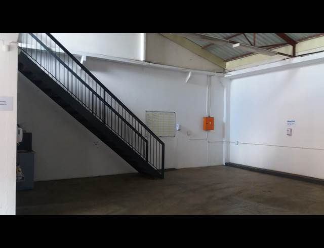 209M² MINI FACTORY TO LET IN STEELEDALE