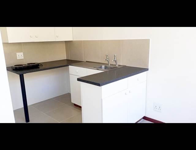 0 bed property to rent in CAPE TOWN CITY CENTRE