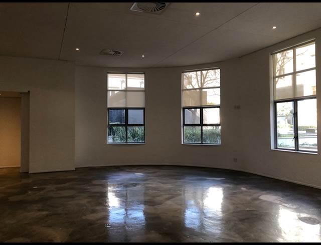 450M² OFFICE TO LET IN SANDHURST EXT 4