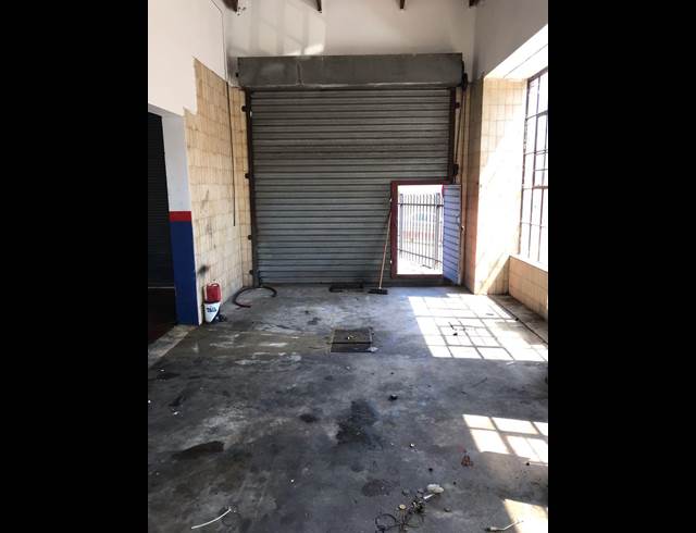 250M² WORKSHOP TO LET IN FERNDALE
