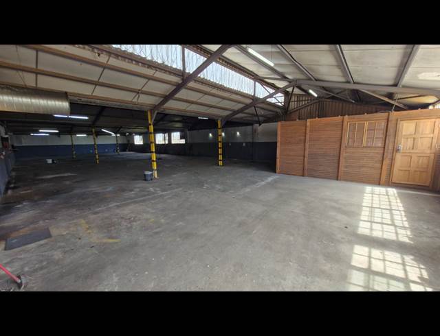 544M² WAREHOUSE TO LET IN ATLANTIS INDUSTRIAL
