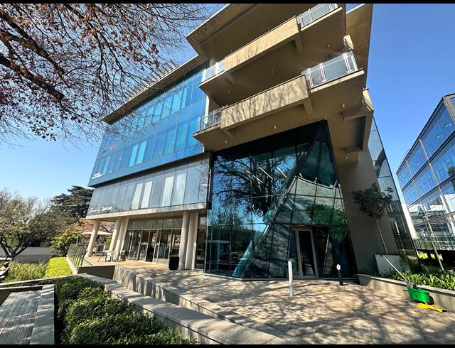 7M² OFFICE TO LET IN ROSEBANK
