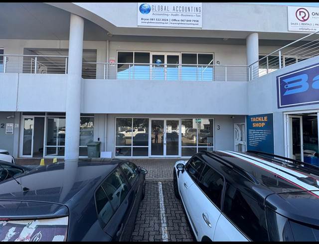 114M² BUSINESS CENTRE TO LET IN BALLITO CENTRAL