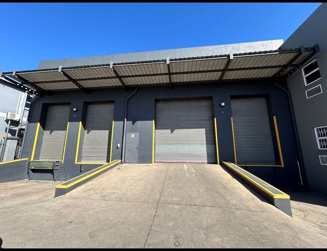 3,302M² WAREHOUSE TO LET IN SPARTAN