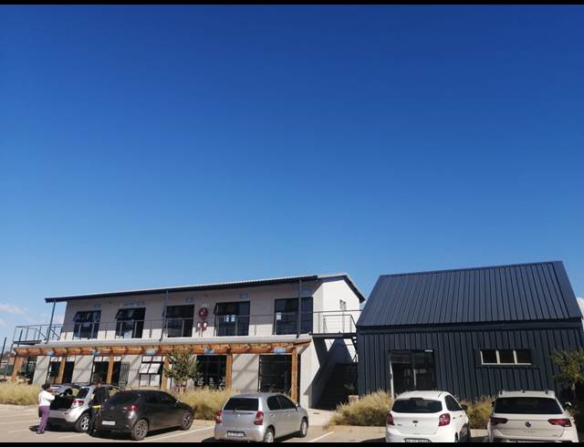 15M² BUSINESS CENTRE TO LET IN PRESIDENT PARK