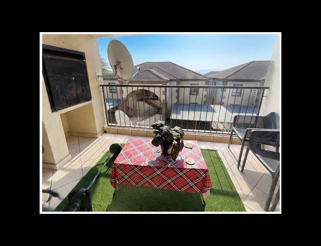 3 BEDROOM APARTMENT TO LET IN STONEHENGE
