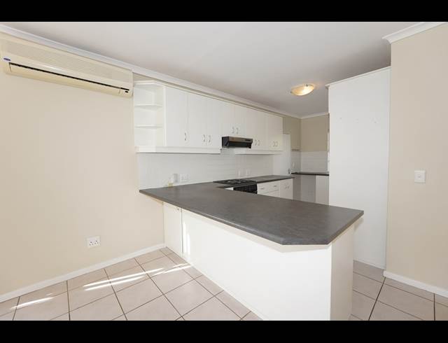 3 bed property to rent in LANGERUG