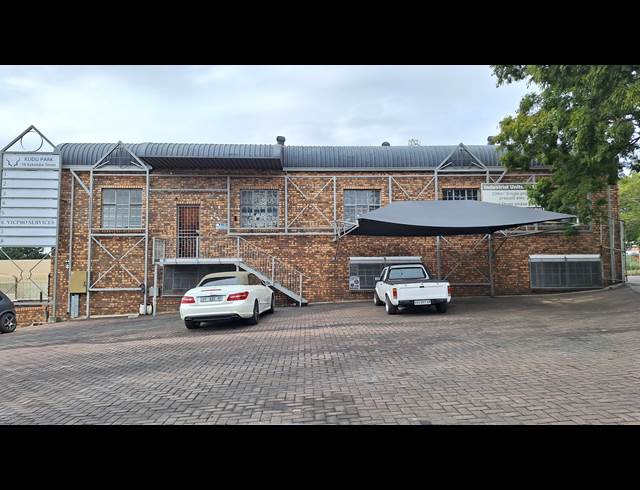 98M² WAREHOUSE TO LET IN NELSPRUIT INDUSTRIAL
