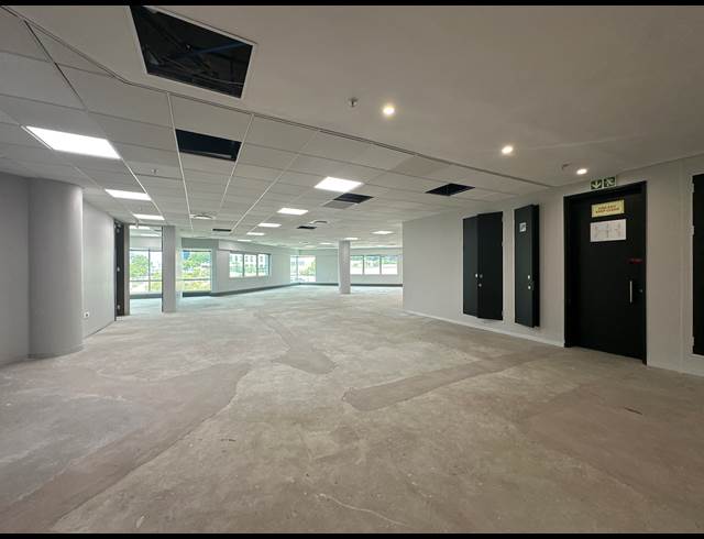 947M² OFFICE TO LET IN SANDTON CENTRAL