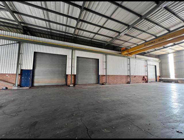 1,795M² WAREHOUSE TO LET IN STRIJDOMPARK