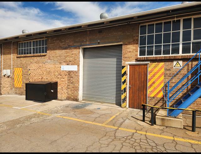 95M² WAREHOUSE TO LET IN WADEVILLE