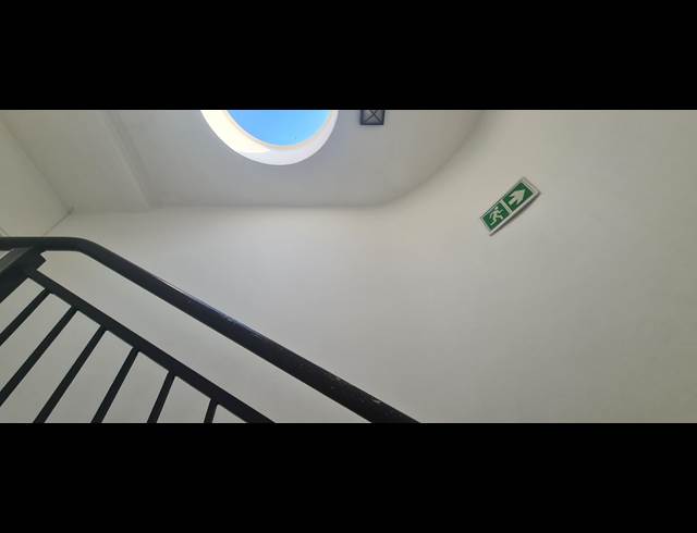 73M² OFFICE TO LET IN OBSERVATORY