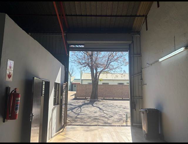 129M² WAREHOUSE TO LET IN ALBERTON CENTRAL