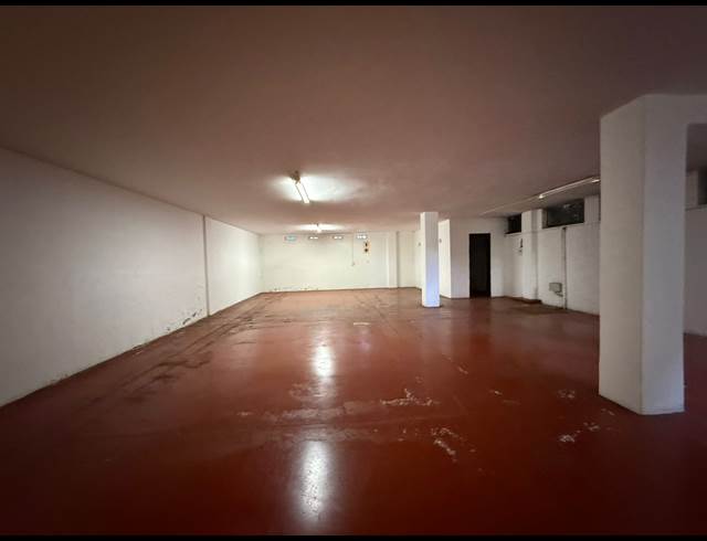 189M² STORAGE UNIT TO LET IN INDUSTRIA WEST