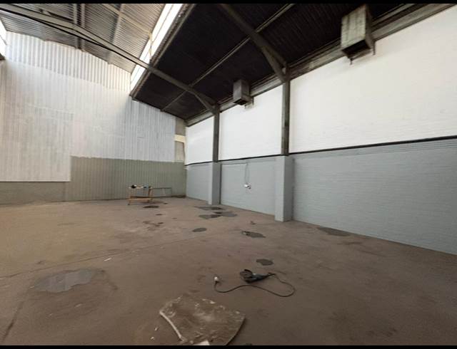 363M² WAREHOUSE TO LET IN ONVERWACHT