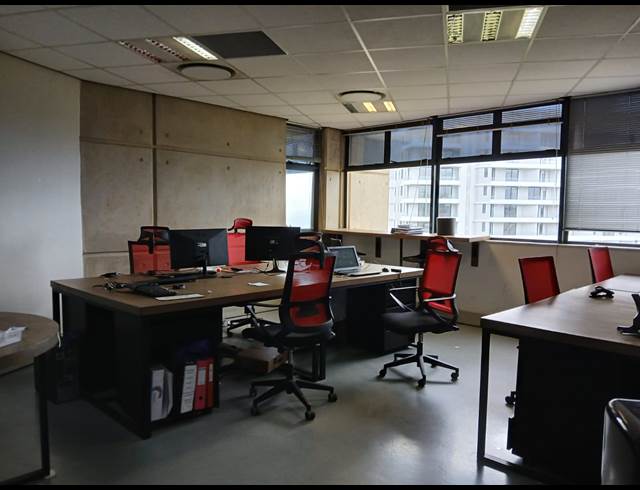 152M² OFFICE TO LET IN UMHLANGA RIDGE