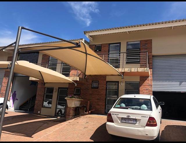 171M² WAREHOUSE RENTED IN BARBEQUE DOWNS