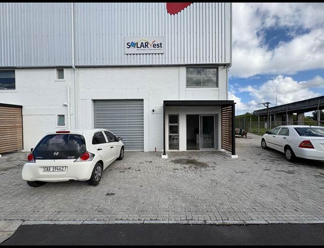 199M² WAREHOUSE TO LET IN FIRGROVE