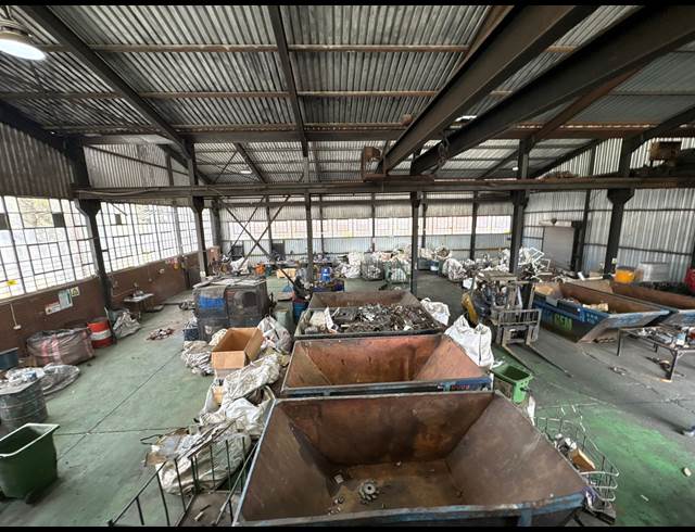 800M² WAREHOUSE TO LET IN KNIGHTS