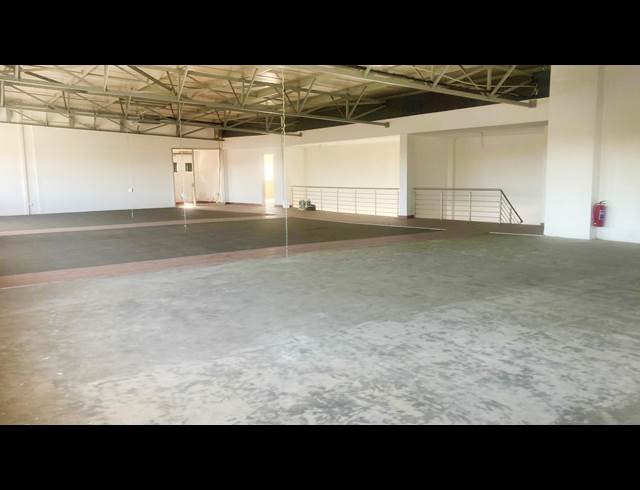 1,233M² WAREHOUSE TO LET IN LINBRO PARK