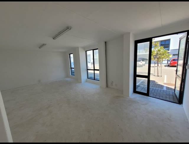 345M² WAREHOUSE RENTED IN RIVERGATE